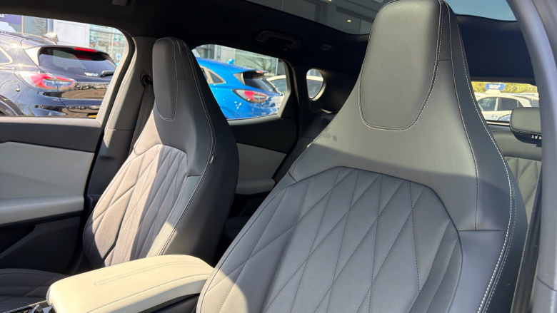 Ford Capri 210kW Premium 77kWh 5dr Auto Electric Estate